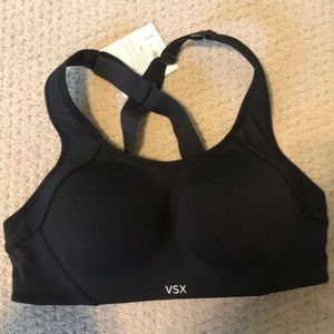 Victoria secret standout sports bra